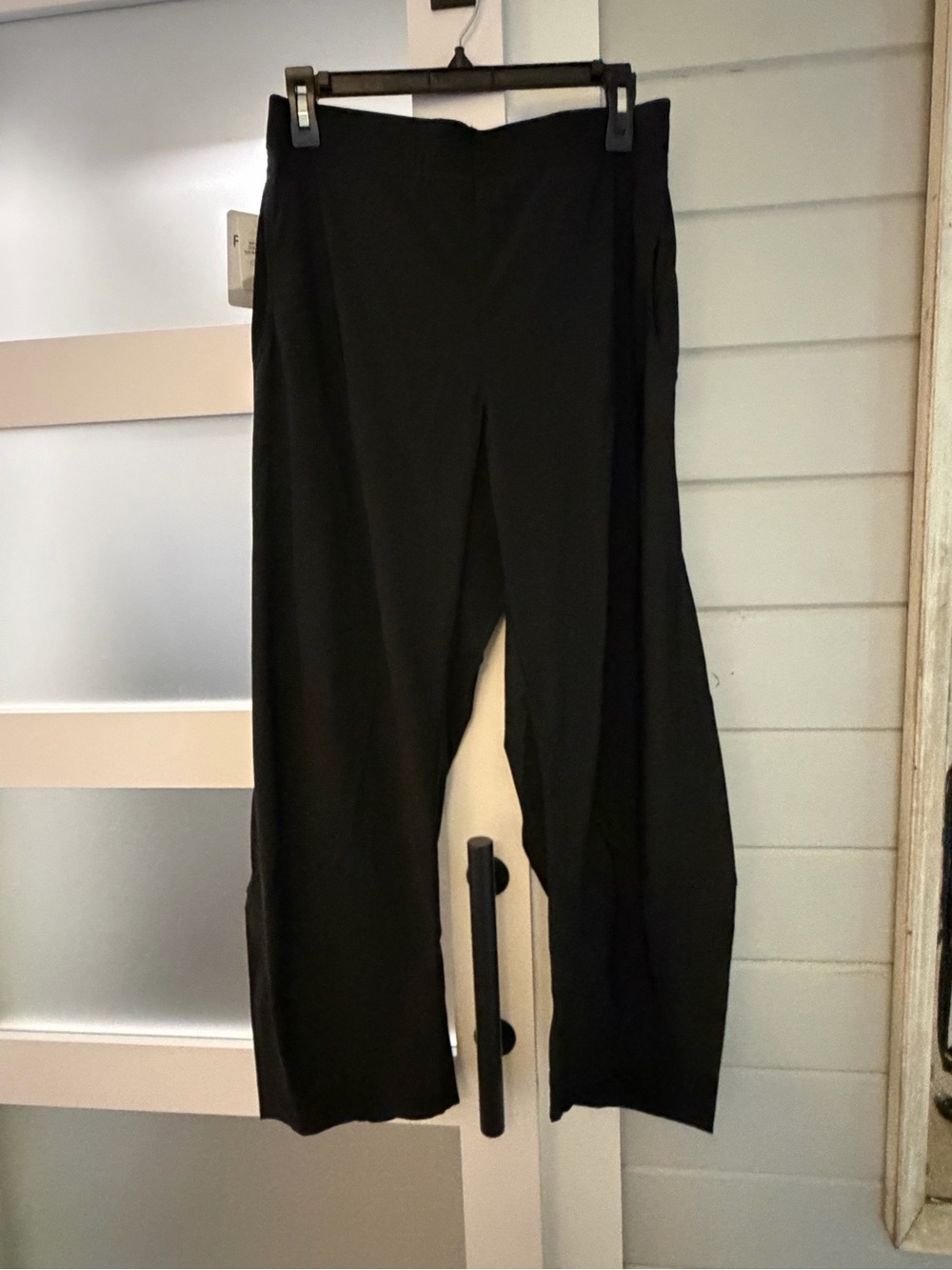 Women’s Black Wide-Leg Pants